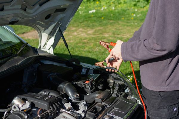 Services de dépannage auto à Arpajon : rapides et efficaces